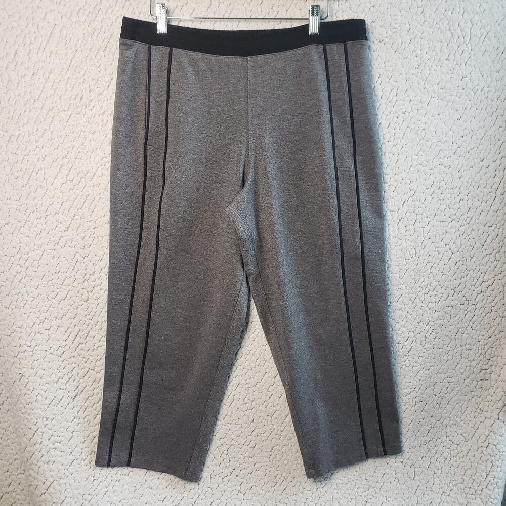 Lululemon Light Strides Pants Womens 10 Gray Crop Athleisure Activewear 34x22